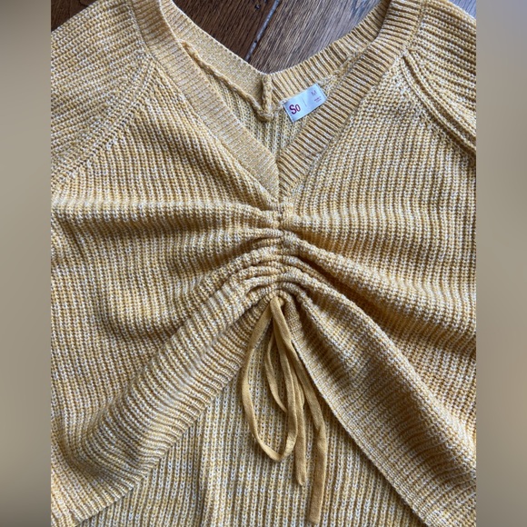 Ruched Cropped Sweater / Medium / Yellow Adjustable - Picture 7 of 9